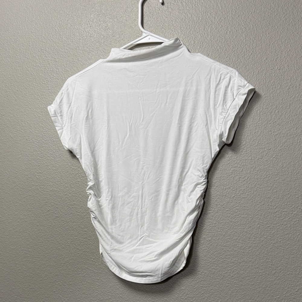 Amazon Mock Neck Crop Tee - Picture 4 of 14